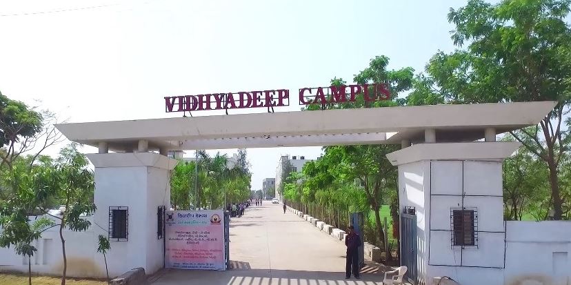 Vidhyadeep University, Surat campus in Surat Gujarat