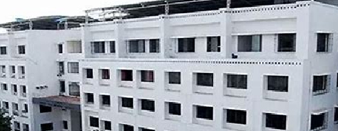 Lokmanya Tilak Municipal Medical College campus in Mumbai Maharashtra
